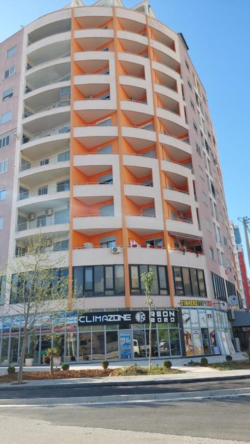 Sweetview 2-Bedroom Apartment With 3 Balcony Seaview Vlorë Eksteriør bilde